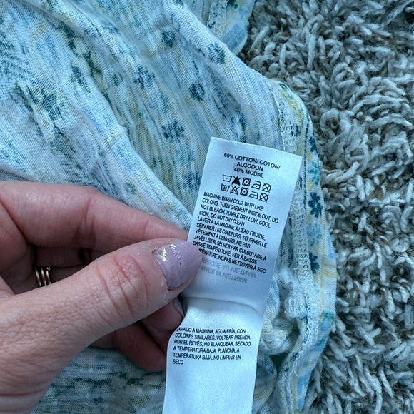 Lucky Brand Tee Shirt Top Floral Blue and Yellow Size Medium - Picture 8 of 8